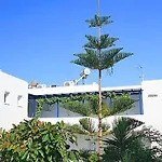 Aparthotel Loukia & Studios