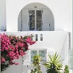 Loukia & Studios Naoussa