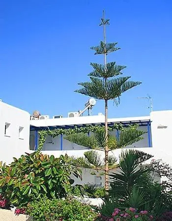 Aparthotel Loukia & Studios