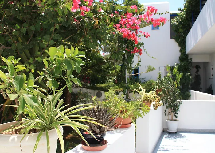 Lejlighedshotel Loukia & Naousa